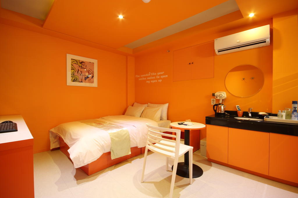 Fiona Hotel Seoul Værelse billede